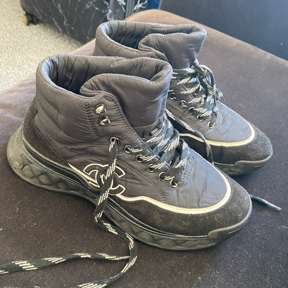 Chanel sneakers - Picture 2 of 11